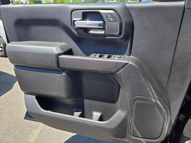 2026 Chevrolet Silverado 1500 2WD Crew Cab Short Bed Custom