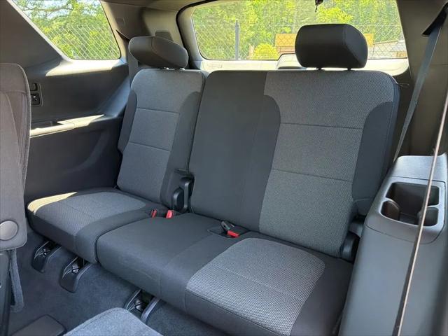2023 Chevrolet Traverse AWD LT Cloth