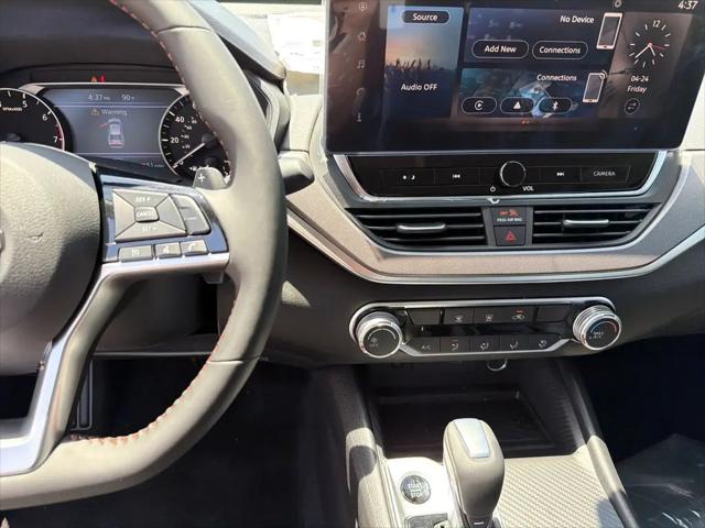 2026 Nissan Altima SR FWD