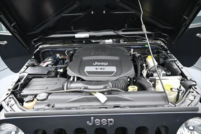 2016 Jeep Wrangler Unlimited Black Bear