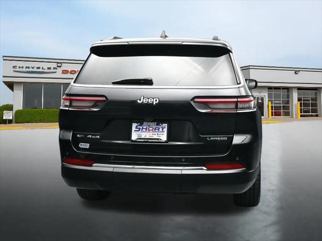 2022 Jeep Grand Cherokee L Laredo 4x4