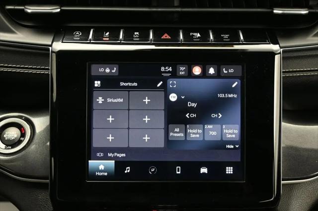 2022 Jeep Grand Cherokee L Laredo 4x4