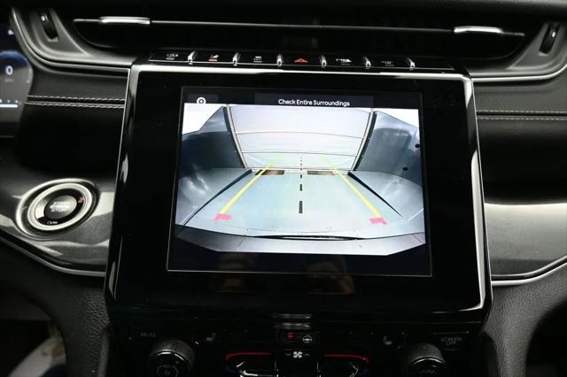 2022 Jeep Grand Cherokee L Laredo 4x4