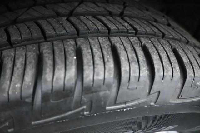 2022 Jeep Grand Cherokee L Laredo 4x4