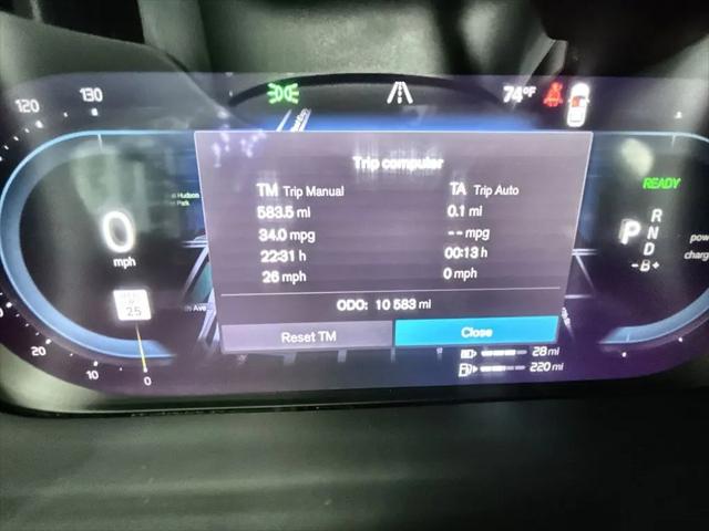 2024 Volvo XC90 Recharge T8 Ultimate 6-Seater
