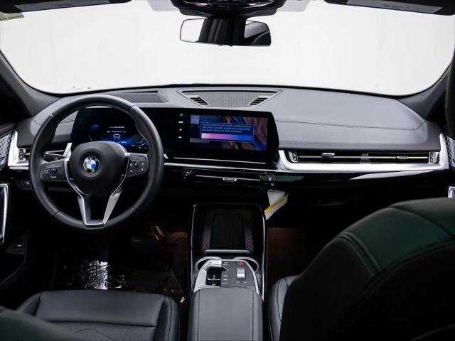 2025 BMW X2 xDrive28i