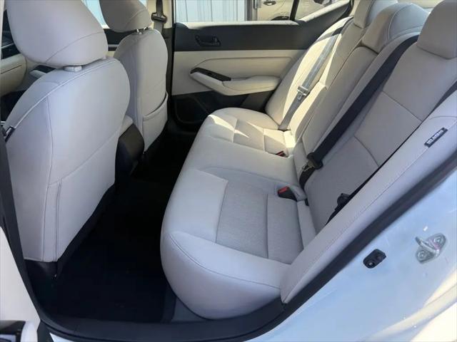 2023 Nissan Altima SV FWD