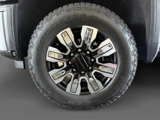 2026 GMC Sierra 2500HD Crew Cab, Standard Bed, Denali, 4WD
