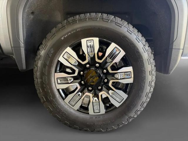 2026 GMC Sierra 2500HD Crew Cab, Standard Bed, Denali, 4WD