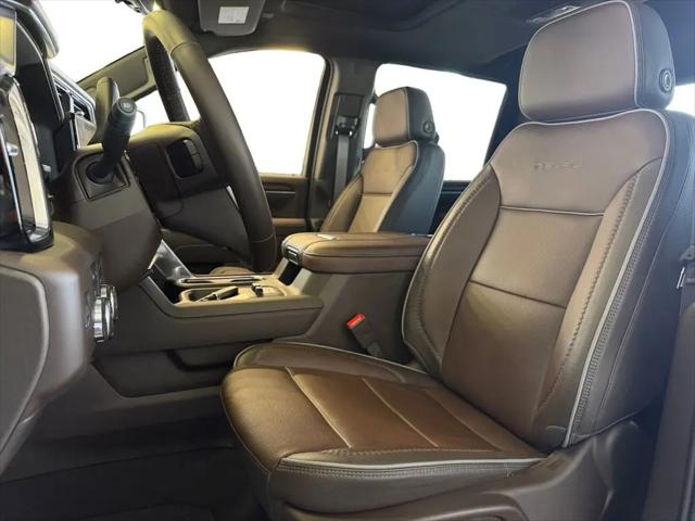 2026 GMC Sierra 2500HD Crew Cab, Standard Bed, Denali, 4WD