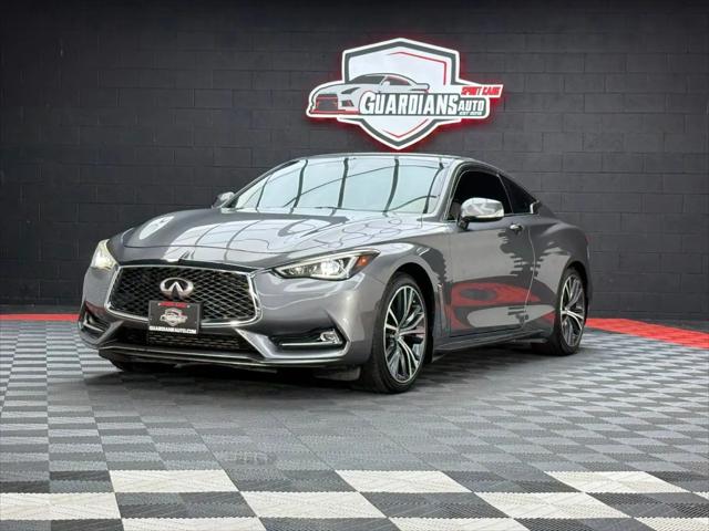 2017 INFINITI Q60 2.0t Premium