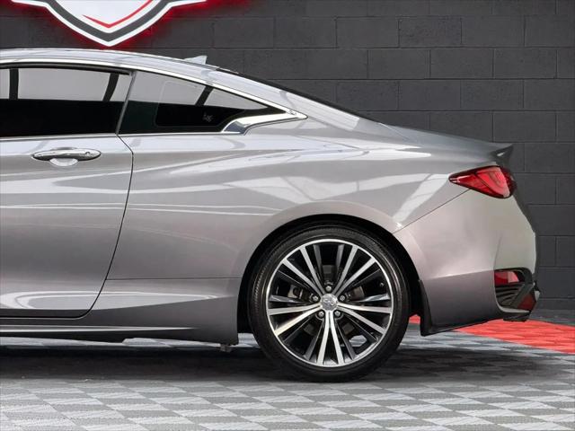 2017 INFINITI Q60 2.0t Premium