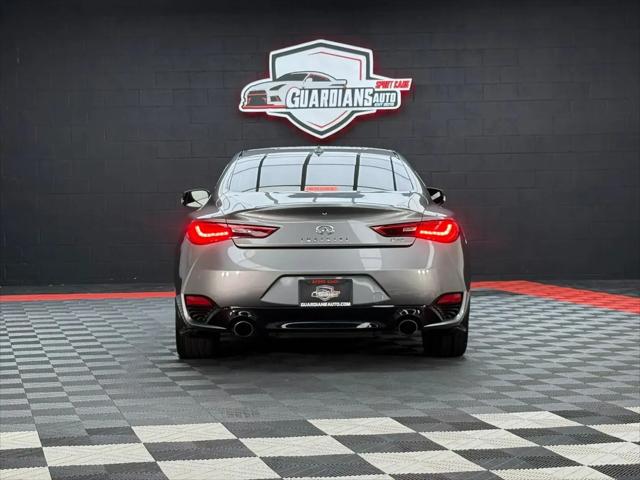 2017 INFINITI Q60 2.0t Premium