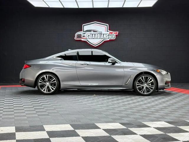 2017 INFINITI Q60 2.0t Premium