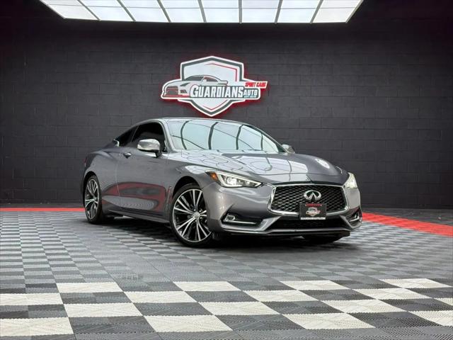 2017 INFINITI Q60 2.0t Premium