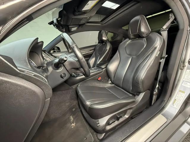 2017 INFINITI Q60 2.0t Premium