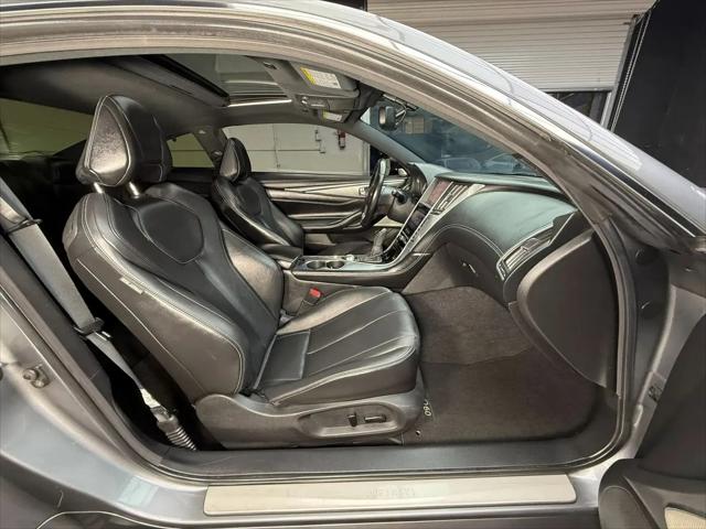 2017 INFINITI Q60 2.0t Premium