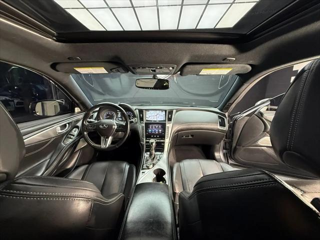 2017 INFINITI Q60 2.0t Premium