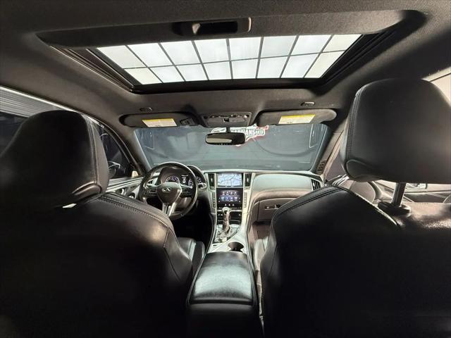 2017 INFINITI Q60 2.0t Premium