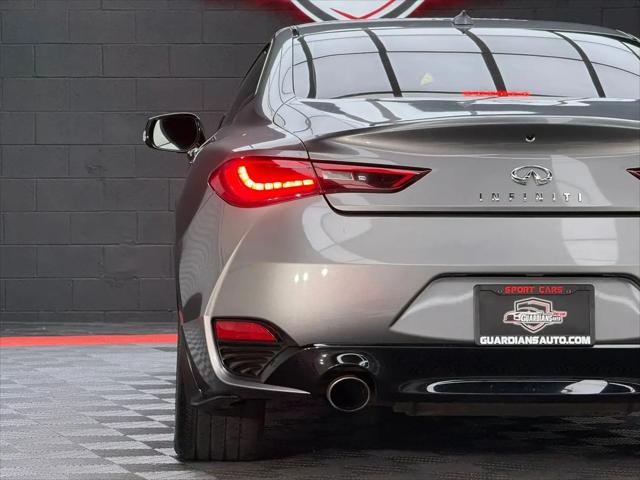2017 INFINITI Q60 2.0t Premium