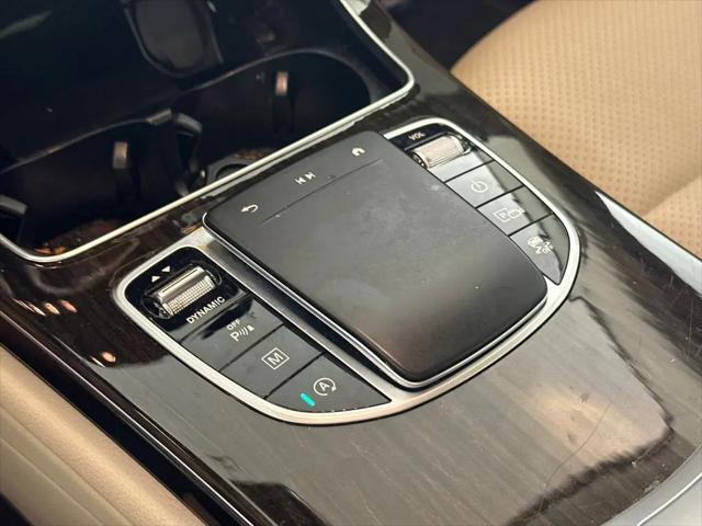 2022 Mercedes-Benz GLC SUV