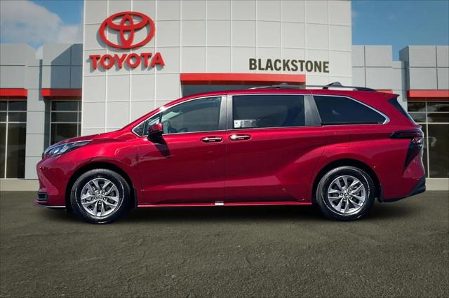 2026 Toyota Sienna XLE