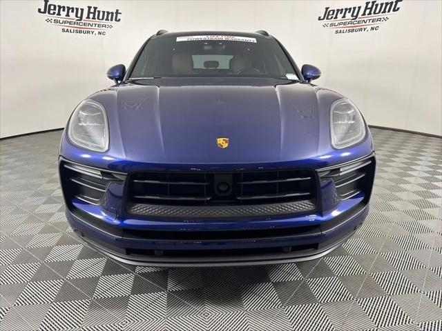 2023 Porsche Macan T