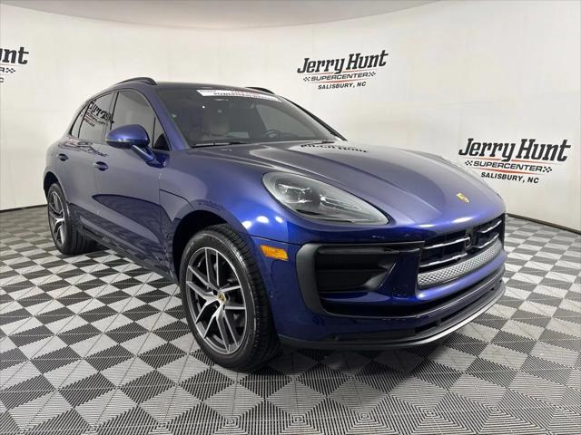 2023 Porsche Macan T