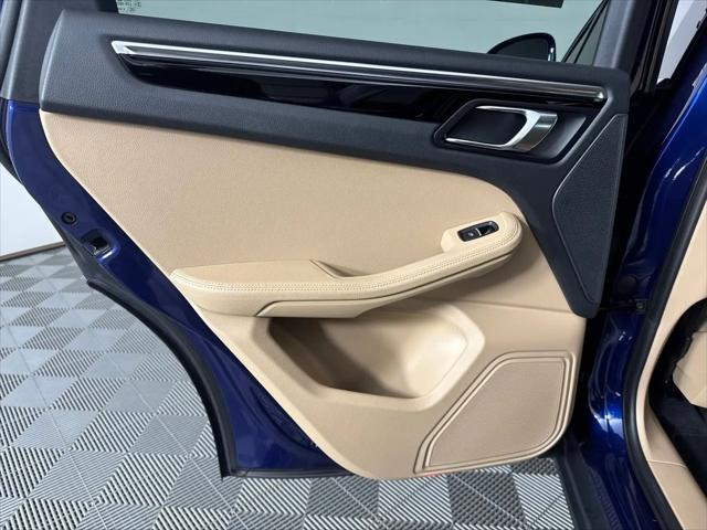 2023 Porsche Macan T