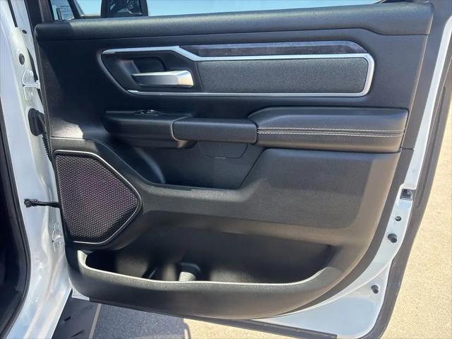 2021 Ram 1500 Big Horn Crew Cab 4x4 5'7" Box