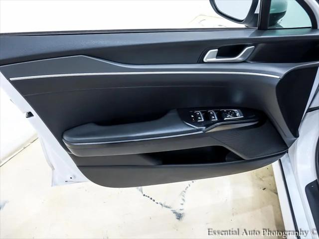 2021 Kia K5 LXS