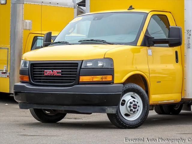 2021 GMC Savana Cutaway Work Van