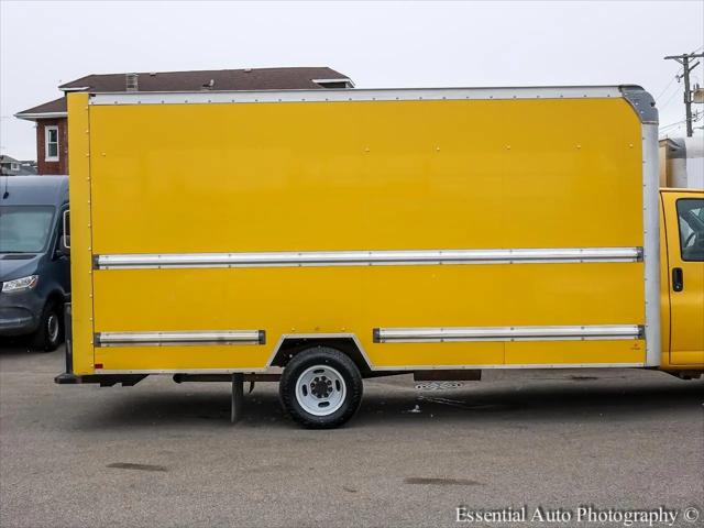 2021 GMC Savana Cutaway Work Van