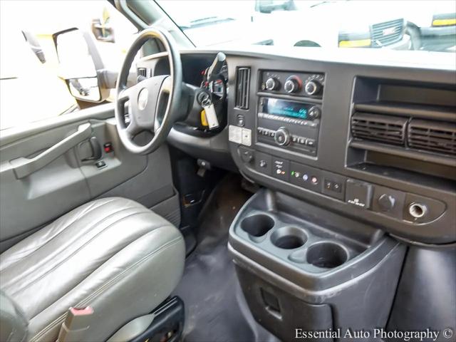2021 GMC Savana Cutaway Work Van