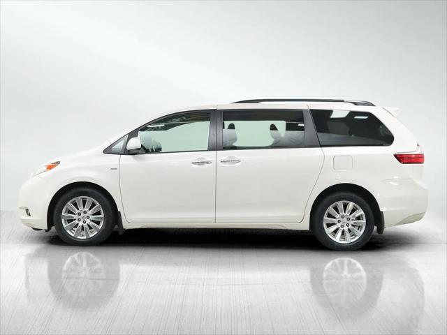 2017 Toyota Sienna XLE Premium 7 Passenger