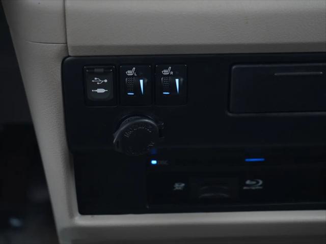 2017 Toyota Sienna XLE Premium 7 Passenger