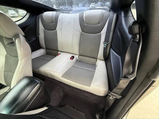 2013 Hyundai Genesis Coupe 2.0T Premium