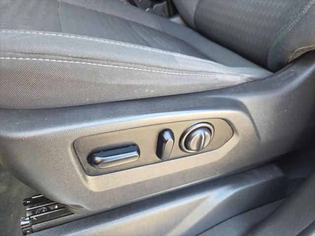 2021 Chevrolet Silverado 1500 2WD Crew Cab Short Bed LT
