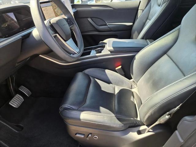 2023 Tesla Model X Plaid Tri Motor All-Wheel Drive