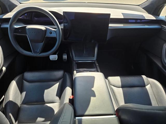2023 Tesla Model X Plaid Tri Motor All-Wheel Drive