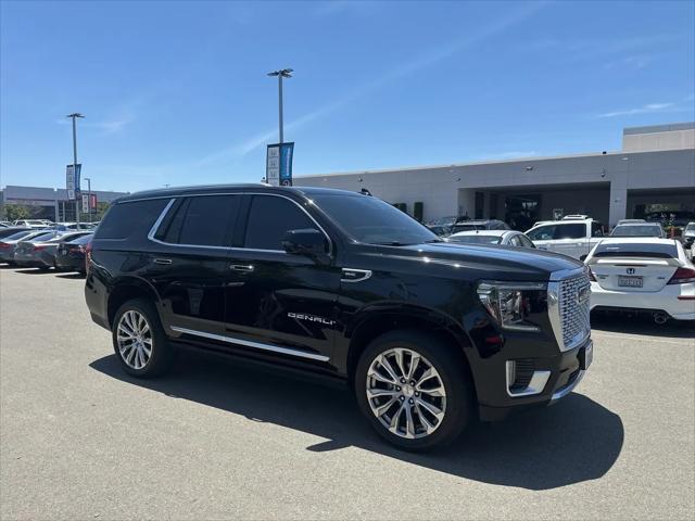 2022 GMC Yukon 4WD Denali