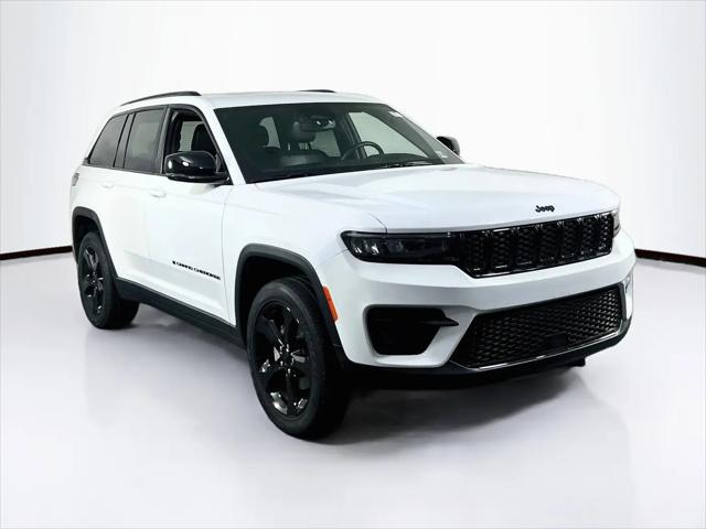 2023 Jeep Grand Cherokee Altitude 4x4