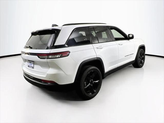2023 Jeep Grand Cherokee Altitude 4x4