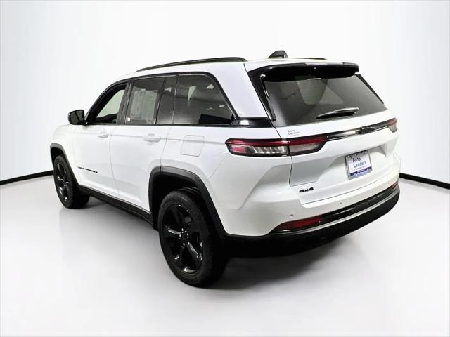 2023 Jeep Grand Cherokee Altitude 4x4