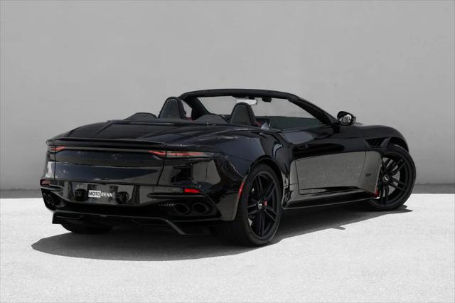 2022 Aston Martin DBS Superleggera Volante