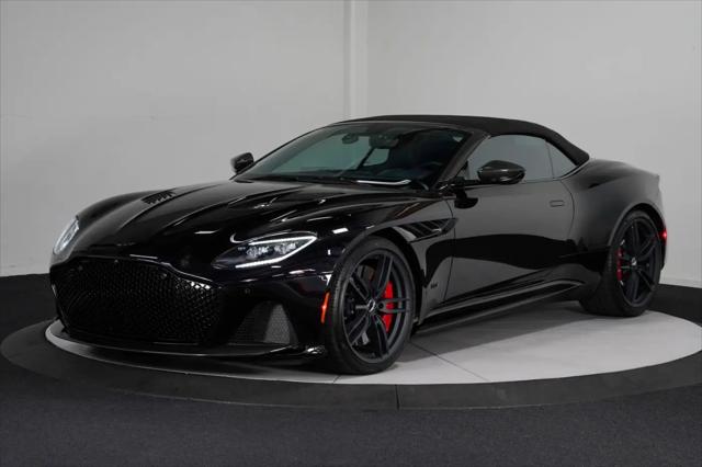 2022 Aston Martin DBS Superleggera Volante