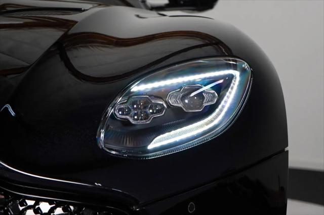 2022 Aston Martin DBS Superleggera Volante