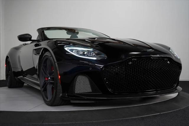 2022 Aston Martin DBS Superleggera Volante