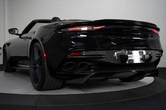 2022 Aston Martin DBS Superleggera Volante