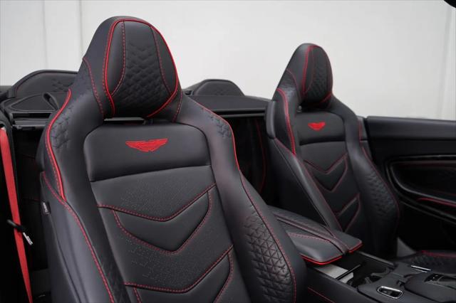 2022 Aston Martin DBS Superleggera Volante